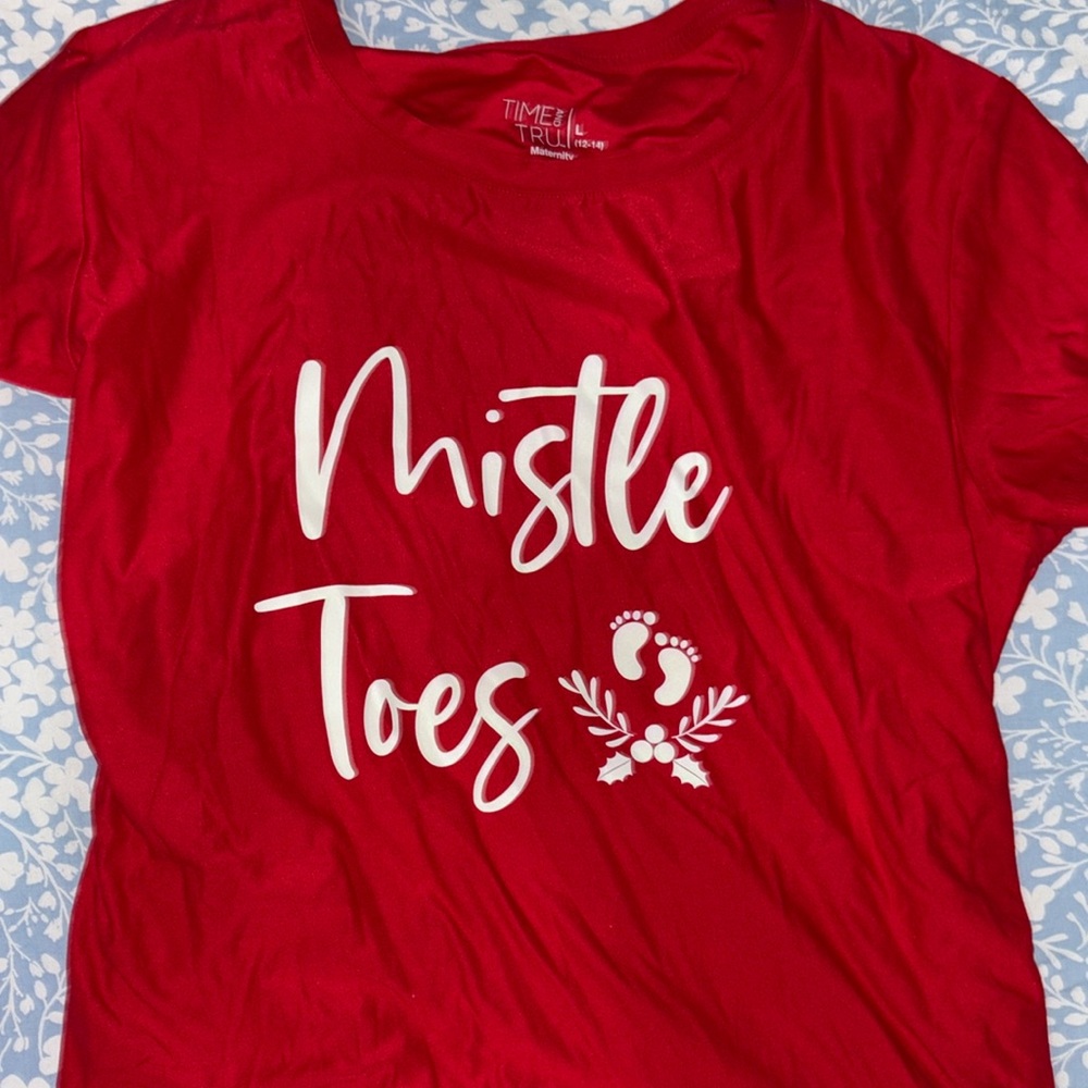 Maternity Mistle Toes cinched top